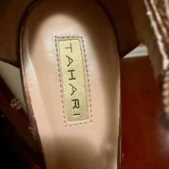 As New: Tahari Platform Heels - Picture 8 of 11